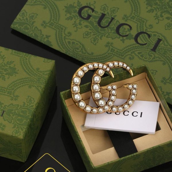 סיכת Gucci Double G