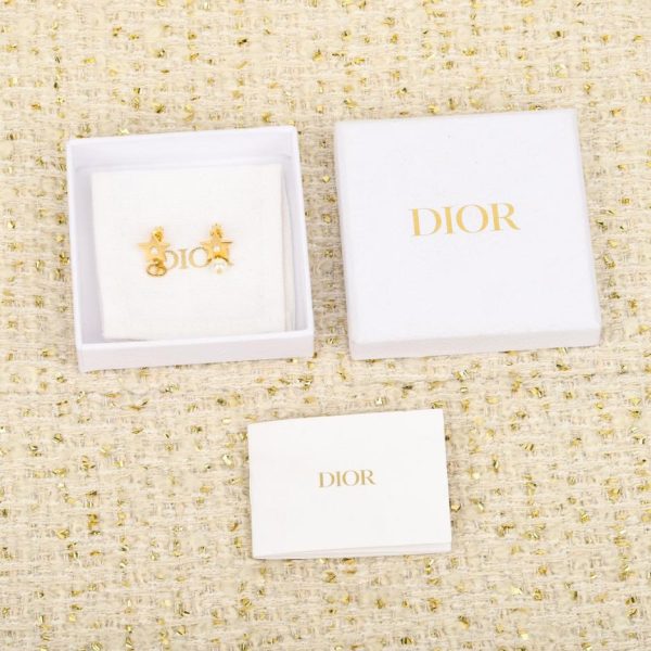 【עגילי Dior 25 אסימטריים בעלי כוכב חמש קצוות】(DLONJ)