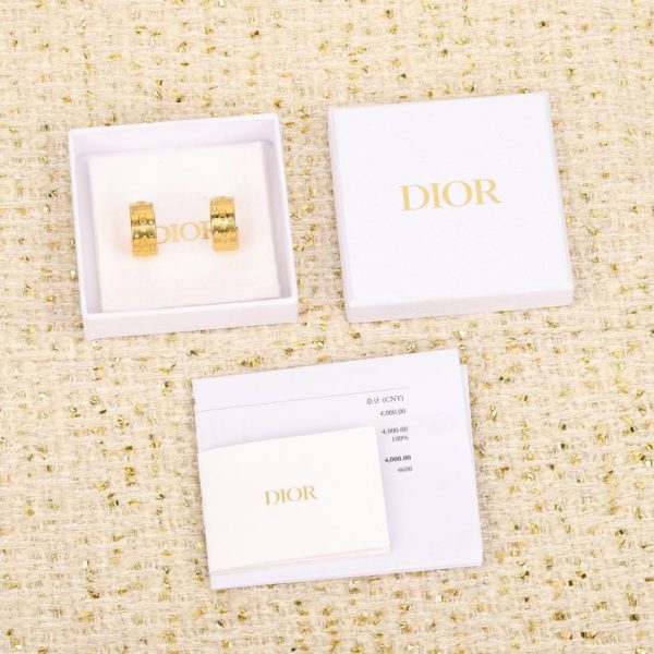 【עגילי פנינה של Dior CD Bee】(BJDVY)
